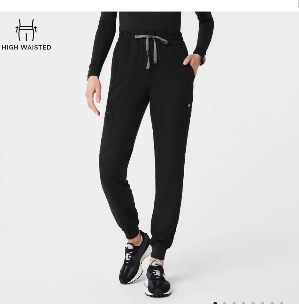 Black Jogger Pants Figs. UMA relaxed jogger